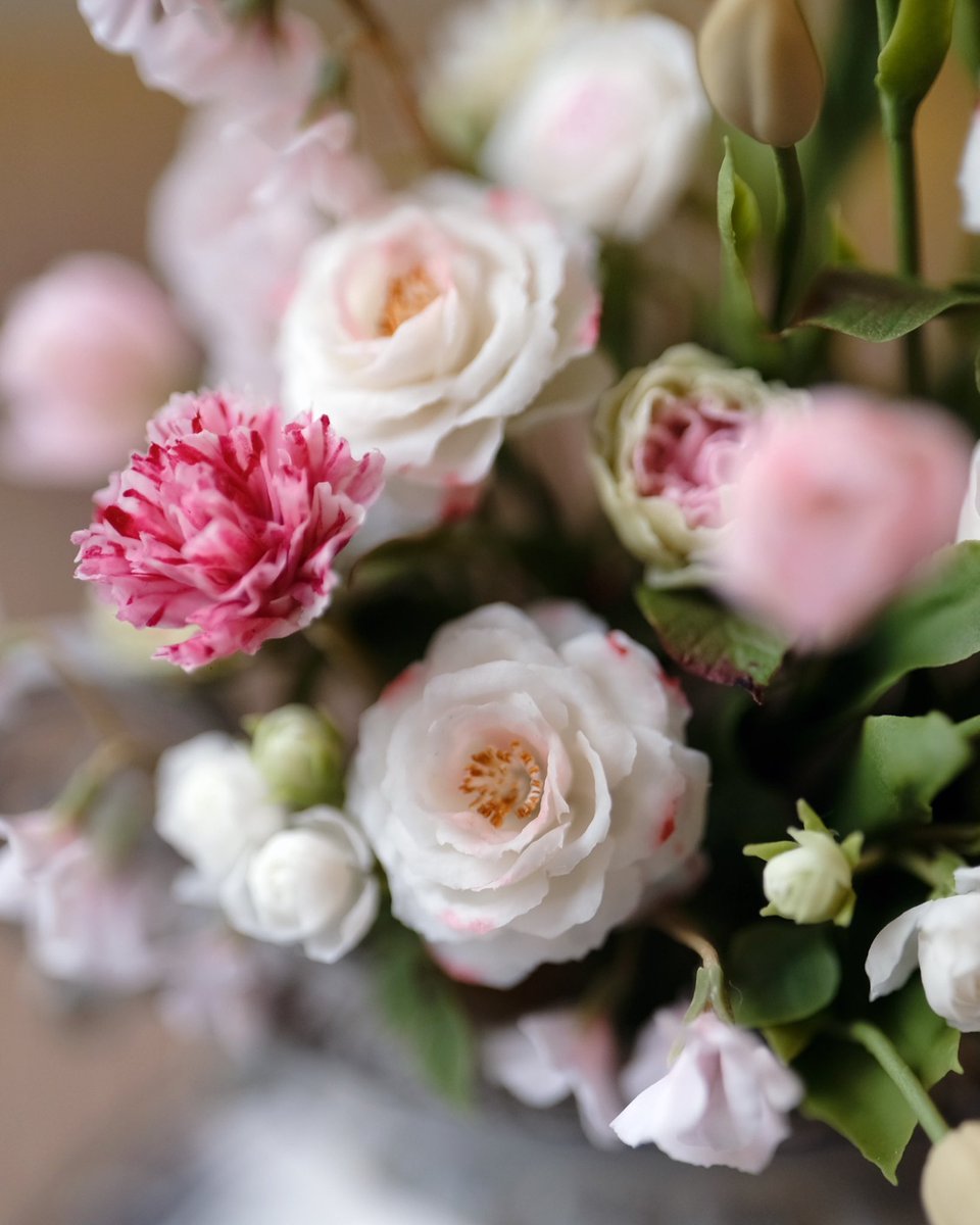 Upfarfield Dollhouse Salon tweet media