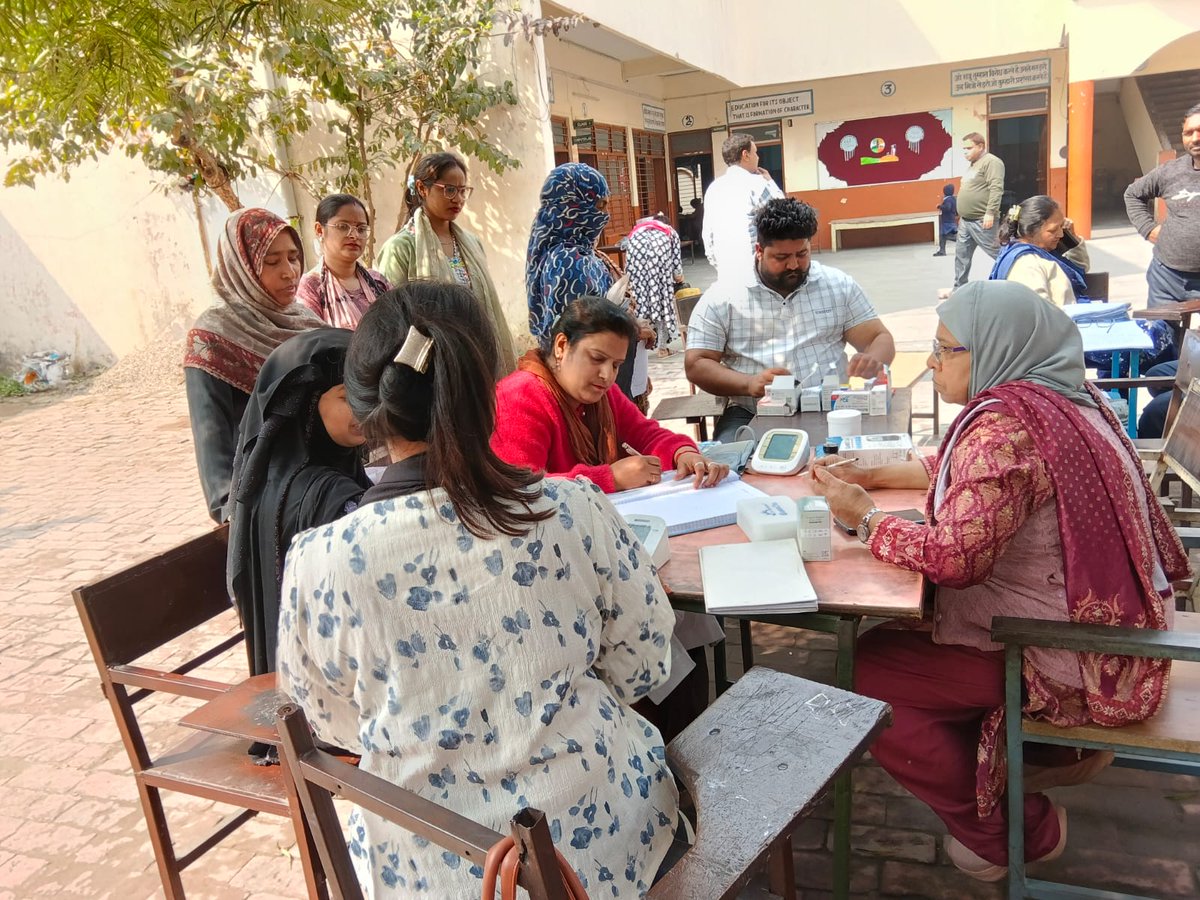 npncd_up's tweet photo. NP-NCD Cancer Screening Camp in District Amroha. https://t.co/oEbobOnMuP
