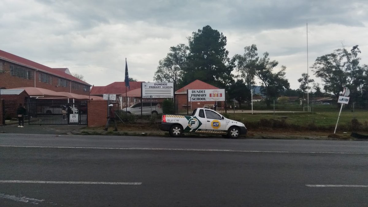 Fidelity_Secure's tweet image. At Fidelity ADT, student safety is our priority. We're enhancing visibility at schools like Dundee Primary, Biggersberg Primary, and Glencoe Primary. We're here to keep you safe! 

#FidelityADT #SchoolSafety #Community #SafetyFirst