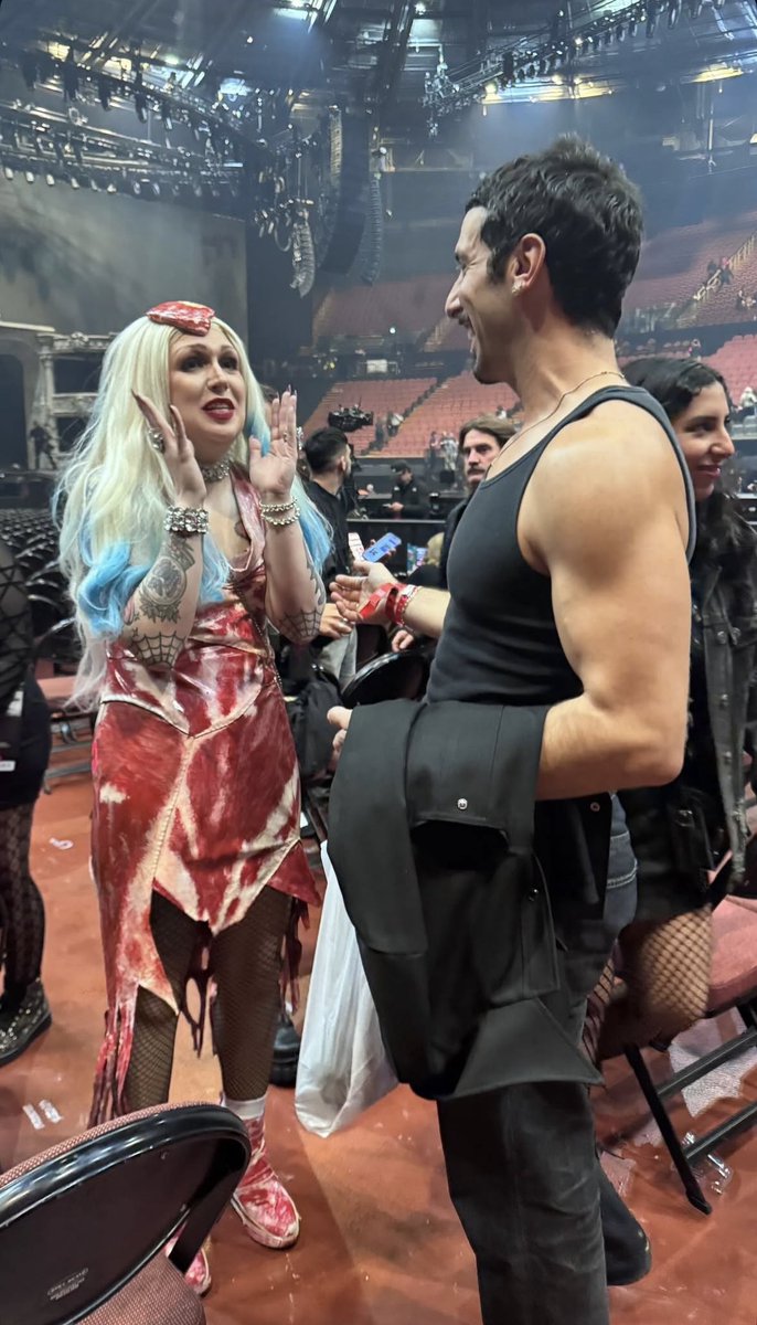 The designer of the meat dress, Franc Fernandez, attended the Mayhem Ball last night and look who he ran into! 🥩