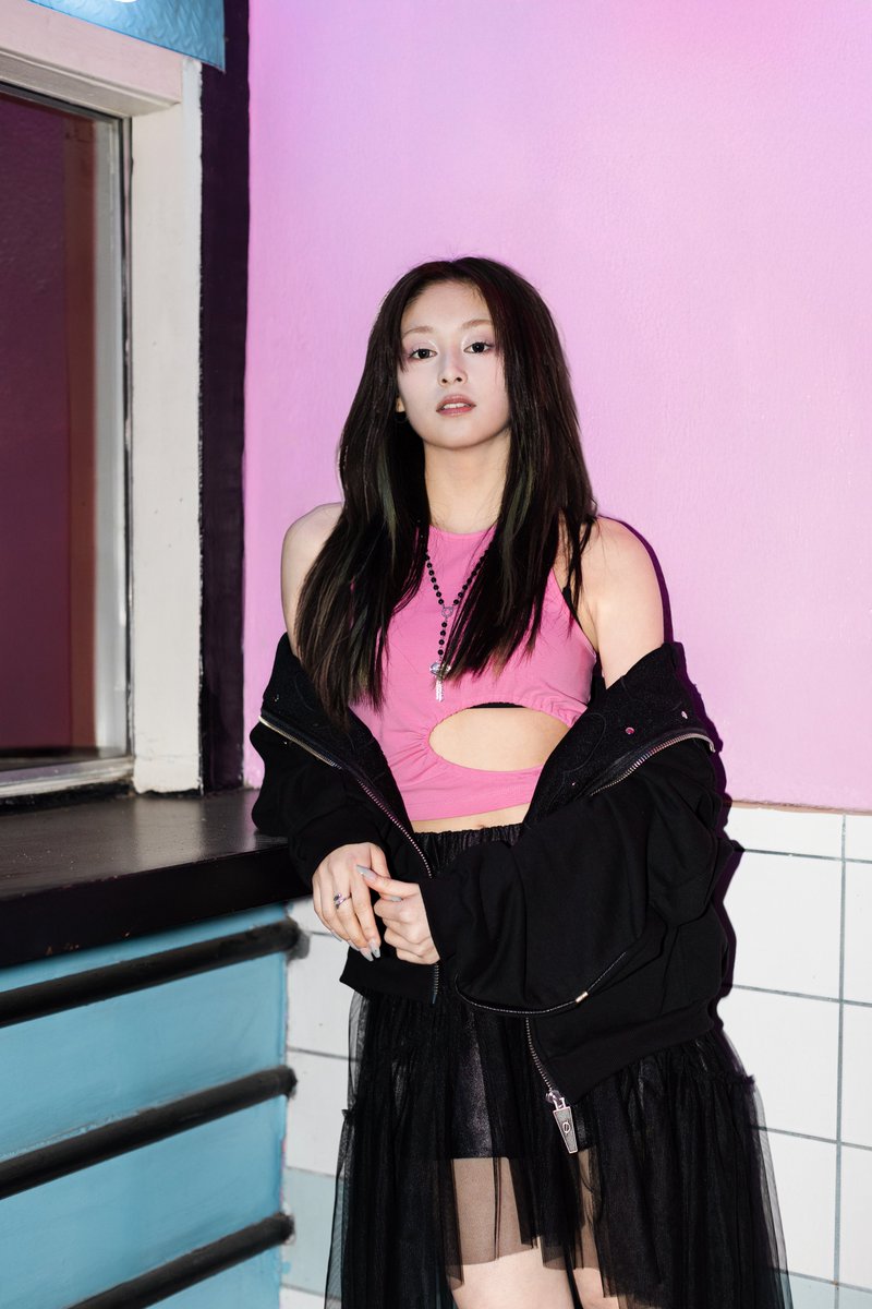 atheart_titan's tweet image. AtHeart 'Shut Up'
CONCEPT PHOTO #KATELYN

💿 2026.02.26 THU 6PM (KST)
🔗 atheart.lnk.to/ShutUp

#AtHeart #앳하트 #ShutUp #케이틀린