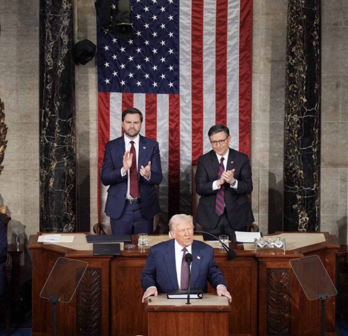 MAGAVoice's tweet image. Who else cannot wait for President Trump to EXPOSE Democrats at the State of the Union ?