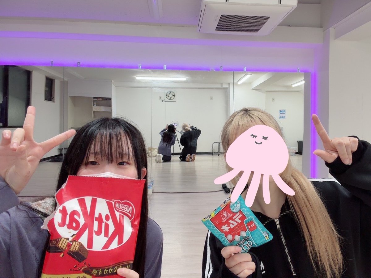 PurpleDrome's tweet photo. ぱーぷる✞どろーむです！
本日は明日に迫る風の栞vol.206に向けての練習を行いました💜

週のど真ん中ですが、明日、Fairly tales Nagoya にてお待ちしており���す���👾 https://t.co/iYchpS3vW5