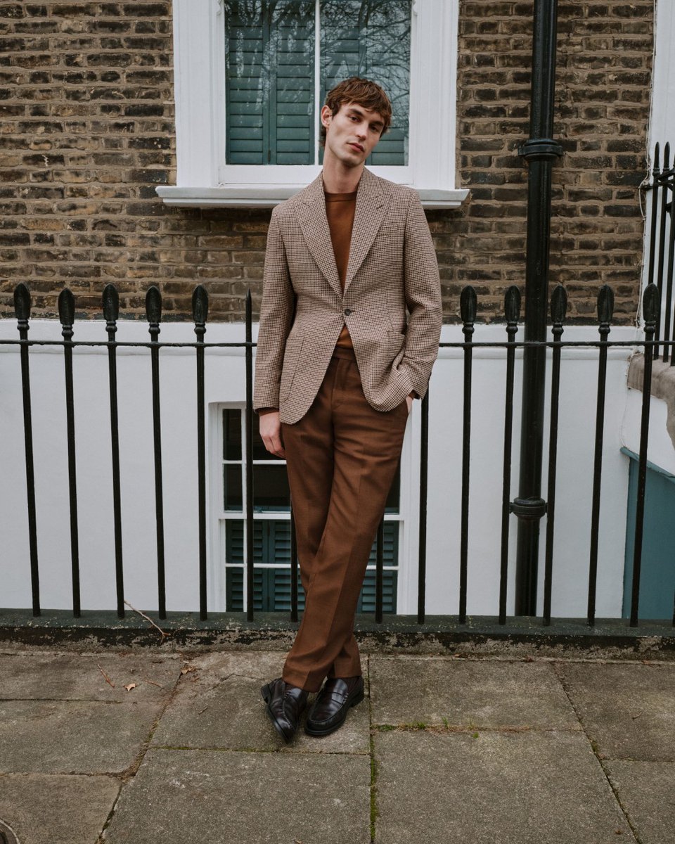 LasPalmerasCC's tweet image. Sin duda, nuestra colección sartorial, diseñada con #richardjamesofficial, no está hecha para pasar desapercibida.

Descubre la sastrería con un toque de intención en Mango Tailored by Richard James
mango.com
#Mangoman
#Mango
#CCLasPalmeras