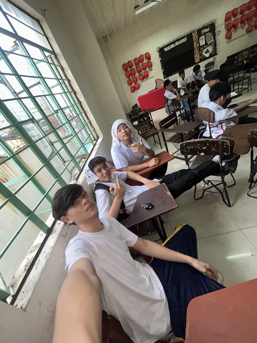 chrisnatoh's tweet photo. If 3v?💦 https://t.co/imB9zUAU53