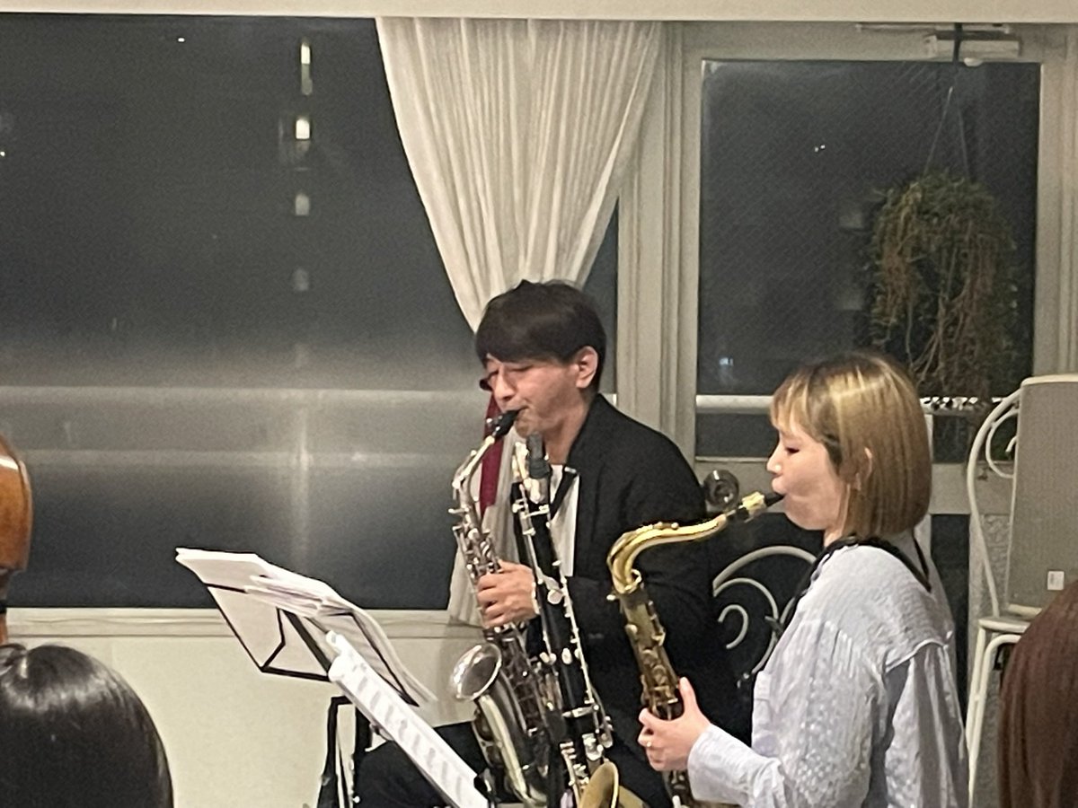 KotoroKanto's tweet photo. #MikiHiroseJazzChamberProject
2/23(月祝)
すばらしいライブでした😍
いつもと違う窓(海,空,橋)を背にしたステージセッティング✨ 
#広瀬未来
#桑原睦美
#鈴木孝紀
#古山晶子
#大迫日和
#坂井美穂
耳だけでなく全身で感じるアンサン���ル🫰🥰
ありがとうございました https://t.co/0mCzu6FJpo