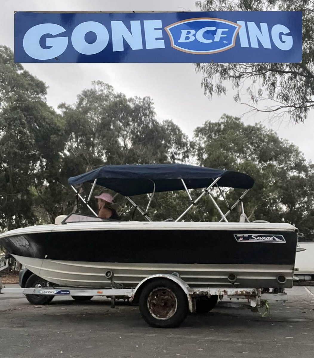 Misskatin11's tweet photo. 🎶 Boating, camping, fishing for BCFn fun 🎵
#madness #forensicfun https://t.co/p3j9bbiBJV