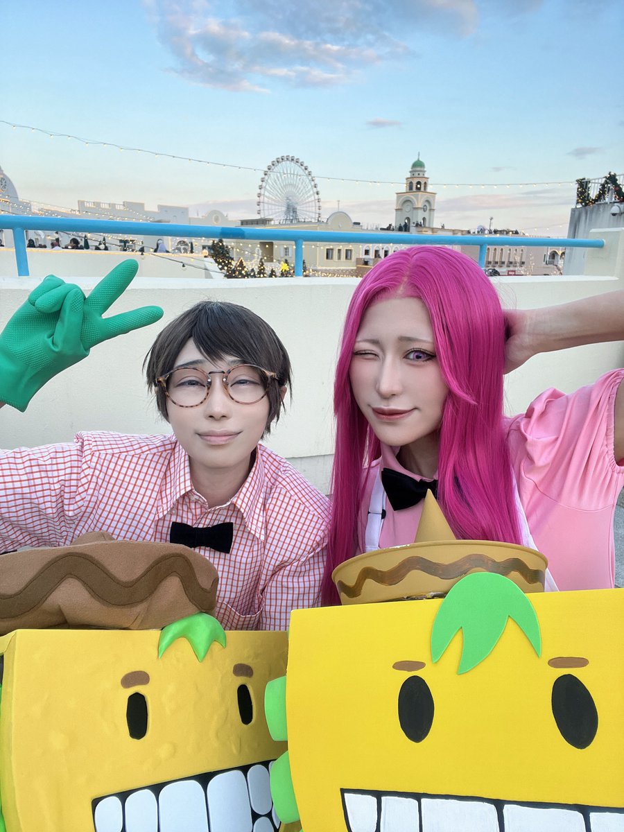 GSxRISH's tweet photo. ツーショ撮ってもらった♡
優しい店長にﾘﾓﾒﾛ隠し撮りれんきゅん、そしてあの大物せーゆーさんも来てくださり笑
愉快なラグコスでした！みんなありがとう～！！
𝑵𝒊𝒄𝒆 𝒕𝒂𝒄𝒐𝒔👍🏻⟡.· https://t.co/i12XOmpOBI