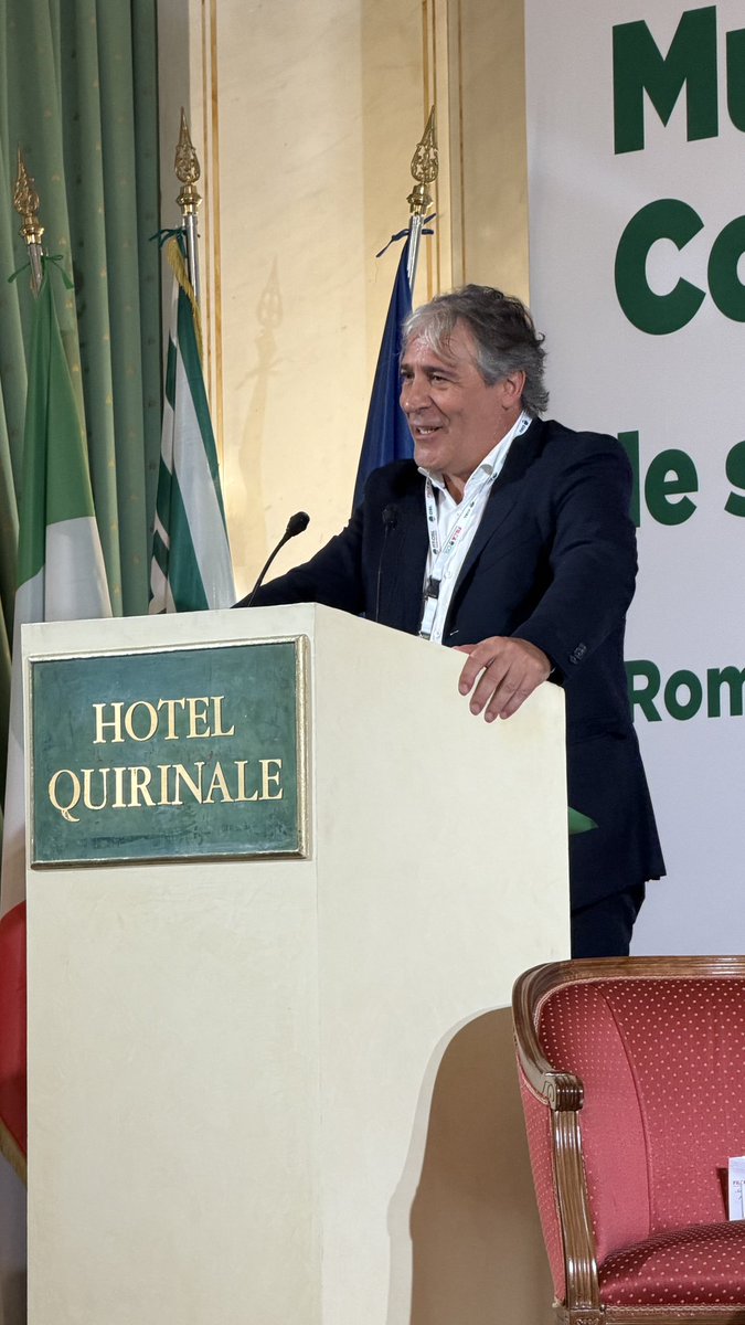 filcabari's tweet photo. FILCA CISL Bari presente a Roma al convegno
“Muoviamo il Paese e Costruiamo il Futuro”.
Sinergie tra edilizia e trasporti = infrastrutture, sicurezza, lavoro di qualità e sviluppo dei territori.
La filiera è partecipazione.
@FilcaCisl @CislNazionale @FitCisl
#Filca #Cisl #Infrastrutture #Lavoro