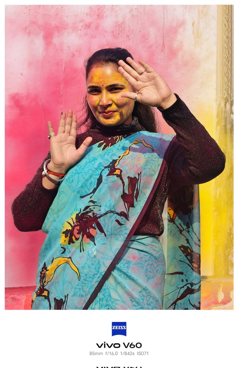 LoserAnant's tweet image. Shot using Holi AI Visual 🎨✨
Colors look vibrant and the portrait comes out really punchy.

Shot on 📸 vivo V60
#vivoV60