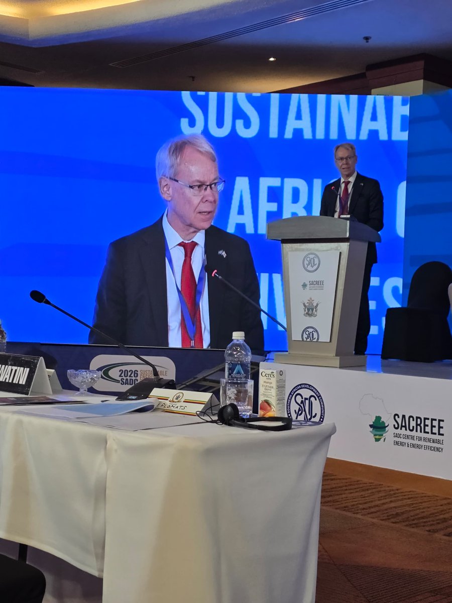 SwedeninZW's tweet image. Today, at the @SADCSEW, @SwedAmbZimbabwe launched a new regional energy‑efficiency report &amp;amp; delivered the keynote address. Honoured to have Zimbabwe’s Energy Minister reaffirm commitment to clean, affordable &amp;amp; reliable power.
#EnergyEfficiency 
#SADC 
#GreenGrowth