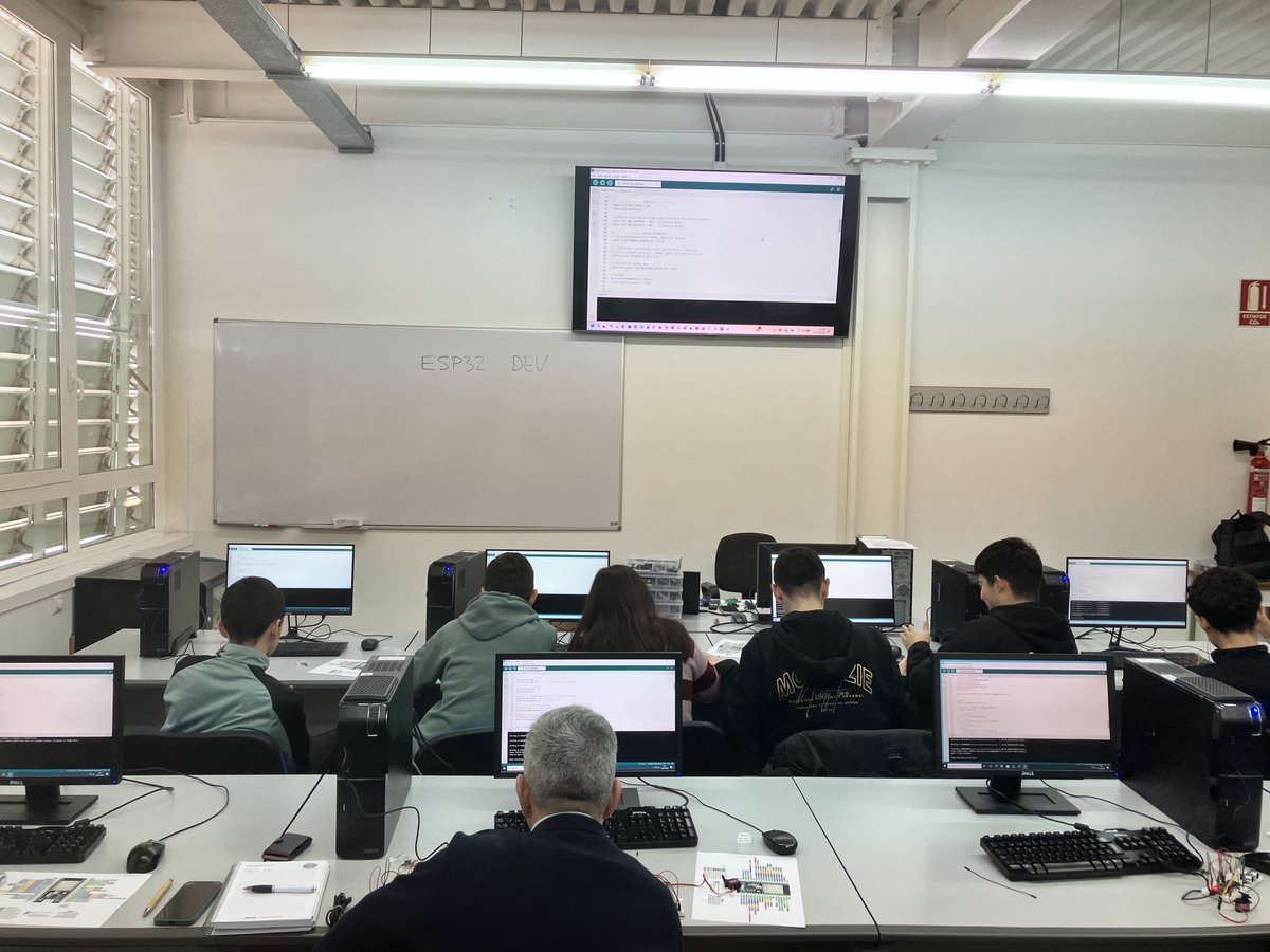 Miguel Ángel Martín Tardío tweet media