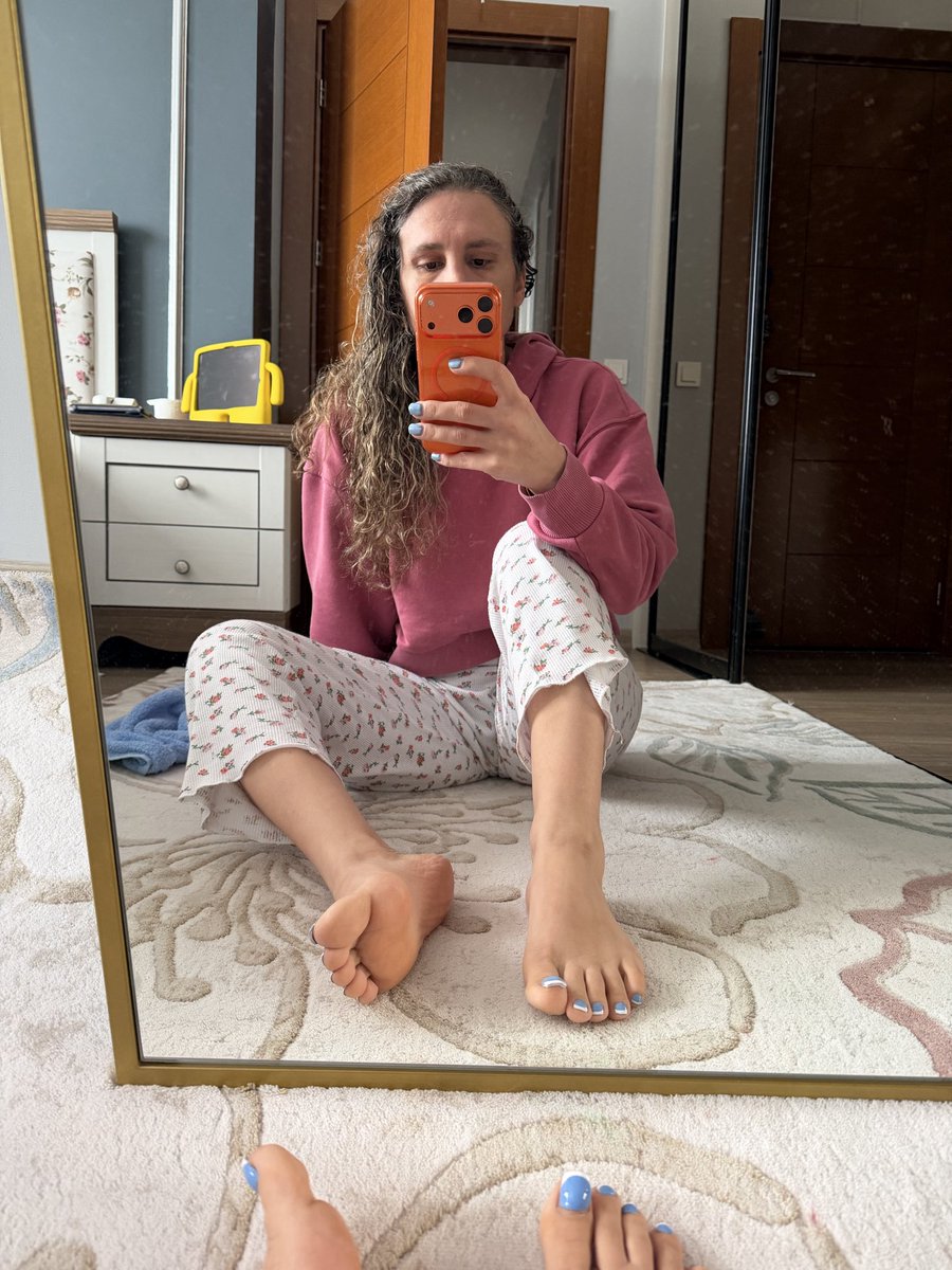 Özlem Aksu tweet media
