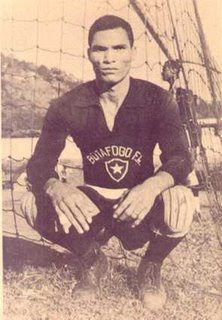 Manga - in Brazil, the Goalkeeper Day is April 26, the birthday of Manga. The legend!!!