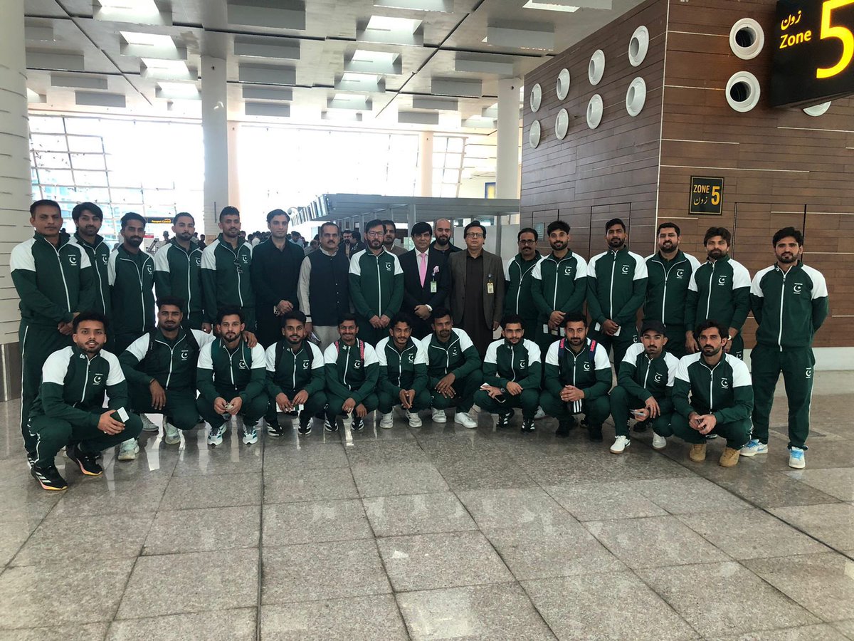 Imran butt 🇵🇰🏑 tweet media