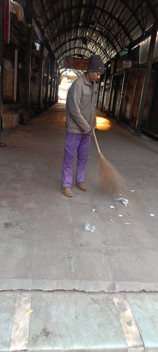 muncipalpali's tweet photo. मुख्यमंत्री शहरी स्वच्छता संकल्प

महाअभियान

प्रथम घटकः आवासीय, सार्वजनिक व्यवसायिक क्षेत्रों धार्मिक, पर्यटन स्थलों की सफाई कराई गई https://t.co/txKafVy8Xe