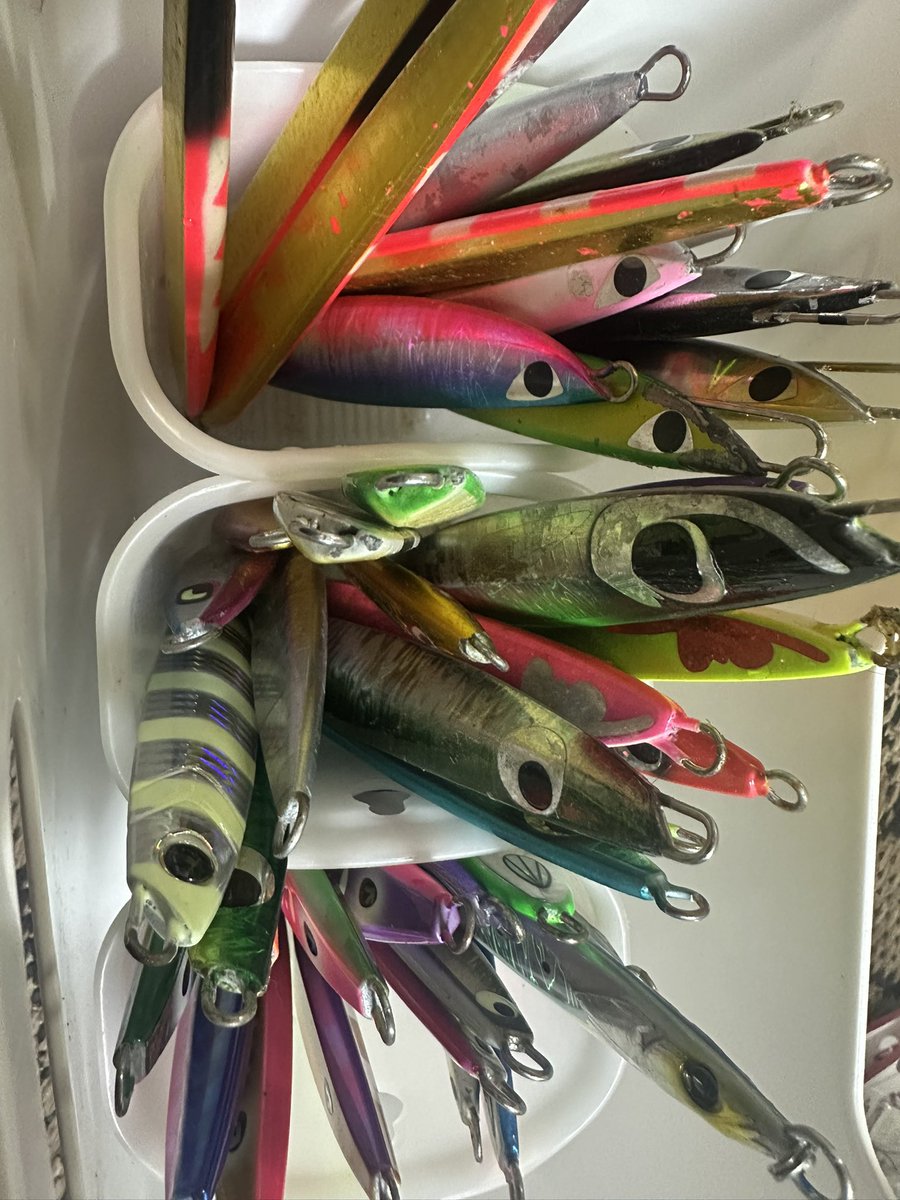 simamamamamama's tweet image. 信頼と実績はCBONE、tailwalk、タナカクラフト、ホテクラフト、サミーズ
こんな持ち込んでも4.5本しか使わないのにねw

#tailwalk #タナカクラフト #ホテクラフト
#CBONE #サミーズ