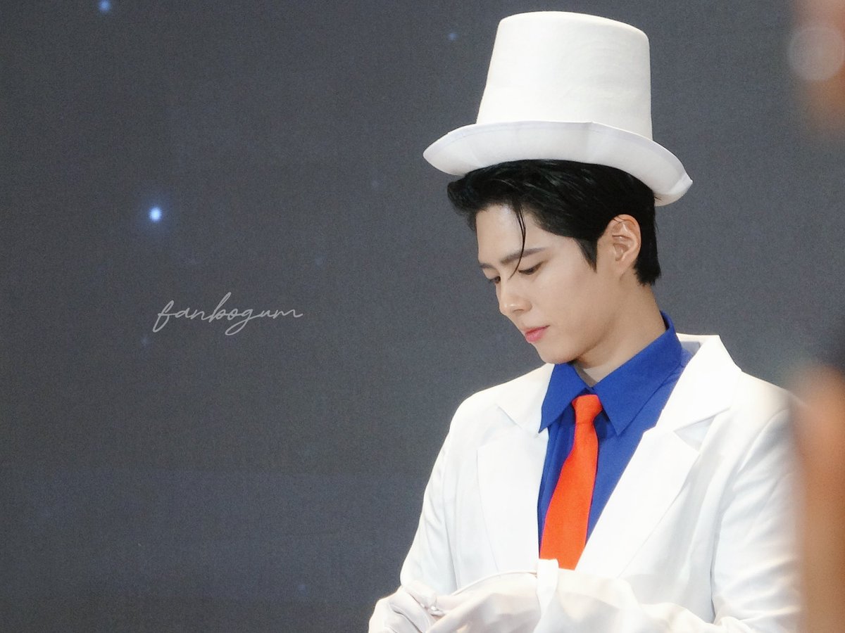 Fan__BoGum's tweet photo. 260214 박보검 광저우 팬사인회
PARK BO GUM 2026 SEASON’S GREETINGS FAN SIGNING EVENT IN GUANGZHOU

“Ladies and gentlemen, it's showtime!”
@BOGUMMY 

#박보검 #parkbogum https://t.co/ntNzencx1E