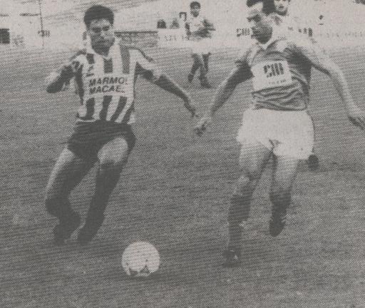 eltoledocom's tweet photo. Temporada 1991/92: @CD_Toledo 1 – Mármol Macael 1.
Liguilla de ascenso a Segunda División B.
Juan Carlos Pardina, jugador del @CD_Toledo
#Toledo #CDToledo #Macael https://t.co/c5GTAbvZBd