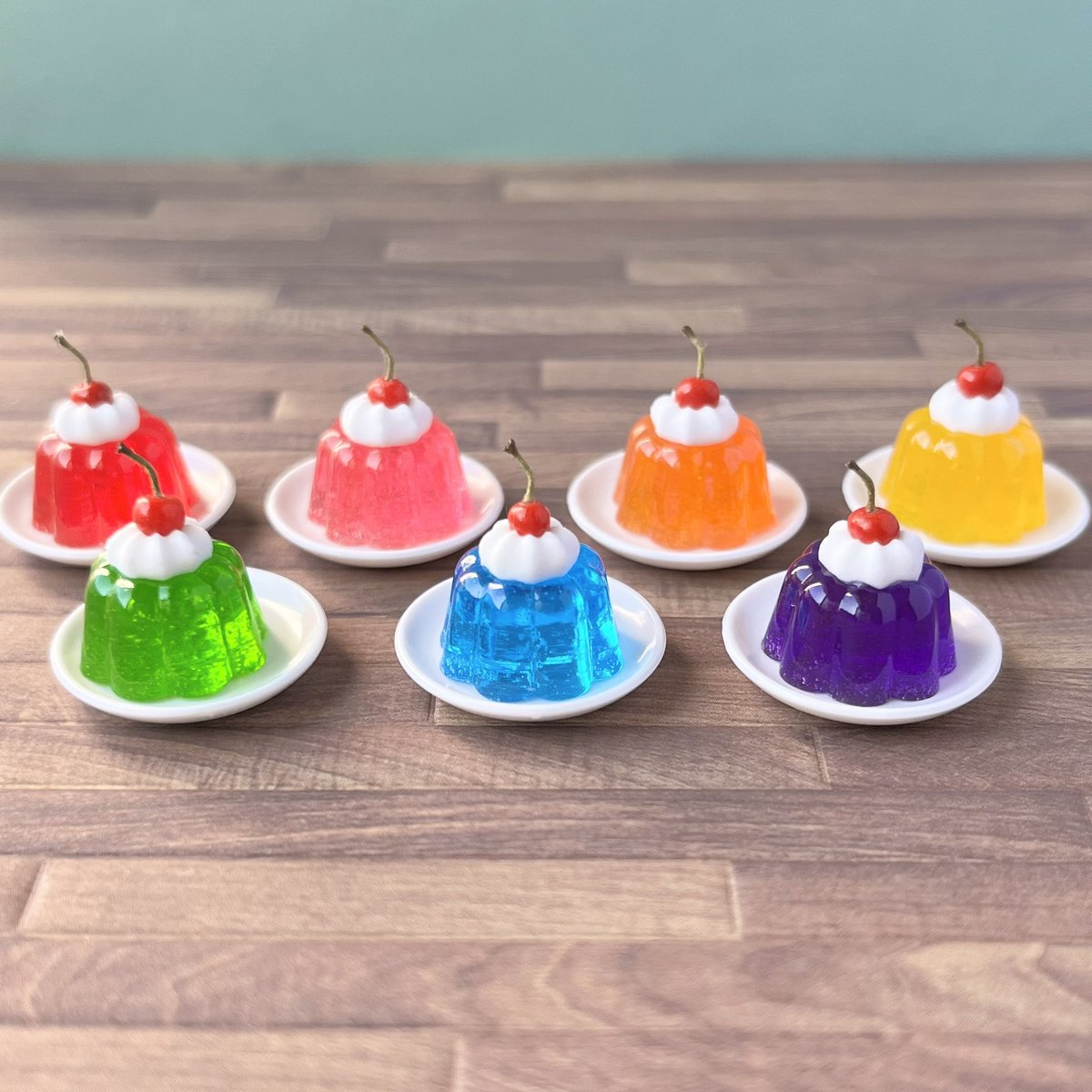 roco_jam424's tweet photo. 🌈レトロゼリー🌈
minneとcreemaに出品しましたー！ https://t.co/YWzo9kd3M2