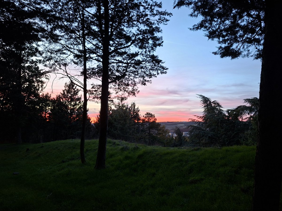sean_f_scullion's tweet image. Day 2 yesterday we finished off in the iconic city of #Burgos looking at the failed siege of 1812 &amp;amp; the mesmerising gothic cathedral...
#1812 #PeninsularWar #Wellington