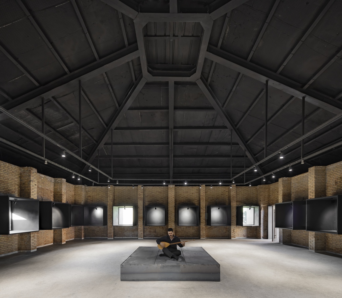 illustrarch's tweet image. Wall-Less Gallery by Sepide Elmi

#illustrarch #gallery #architecture #interior