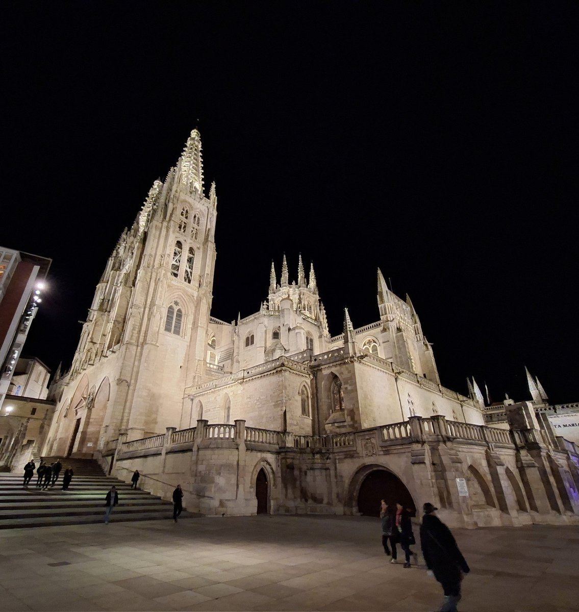 sean_f_scullion's tweet image. Day 2 yesterday we finished off in the iconic city of #Burgos looking at the failed siege of 1812 &amp;amp; the mesmerising gothic cathedral...
#1812 #PeninsularWar #Wellington