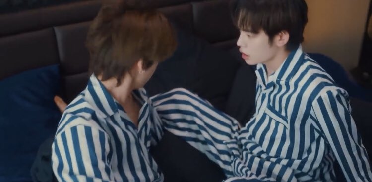 อีพีหน้าถ้าอิงตามนิยาย : 

' ด้วงไม่ได้เมานะ บอกก่อน '
' ชอบเธอนะเว้ย '
' ยังชอบเหมือนวันแรกที่ได้ชอบเลย '

เตรียมยิ้มจนปวดแก้มได้เลยยยย และนี่เป็นอีกซีนที่ชอบมากๆ อีพี 5 ด้วงกับเธอมาได้เลยค่ะ 🥹😭