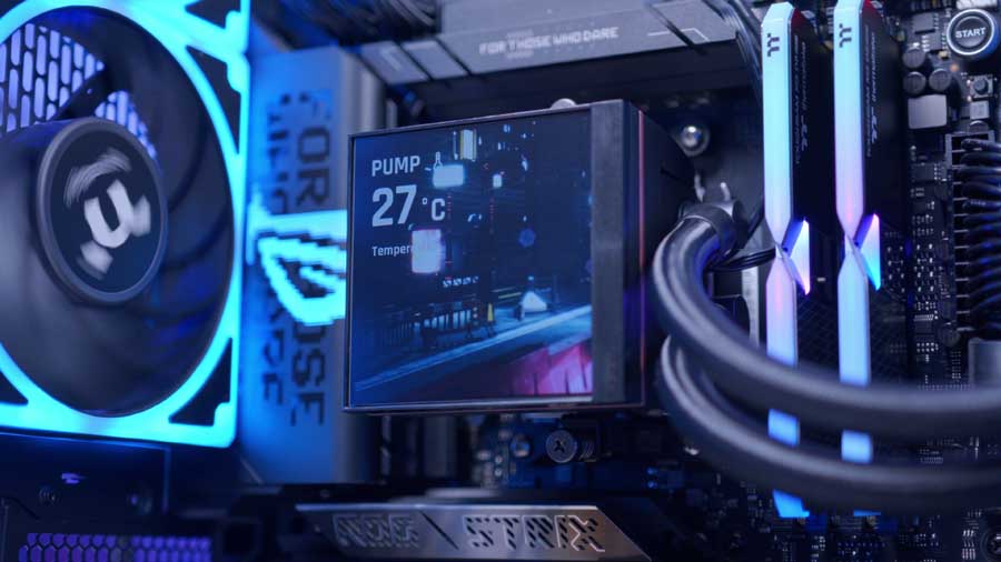 Thermaltake_UK_'s tweet photo. MAGFloe features a square LCD screen that lets you monitor system data or showcase custom visuals, bringing performance and personalization together in one sleek AIO.
📸 @GeekaWhat 
📪 Check it out: https://t.co/Eu9Orx3mVc
#Thermaltake #MAGFloe #AIO #SquareLCD #LCDCustomization https://t.co/4uyKuxY5S7