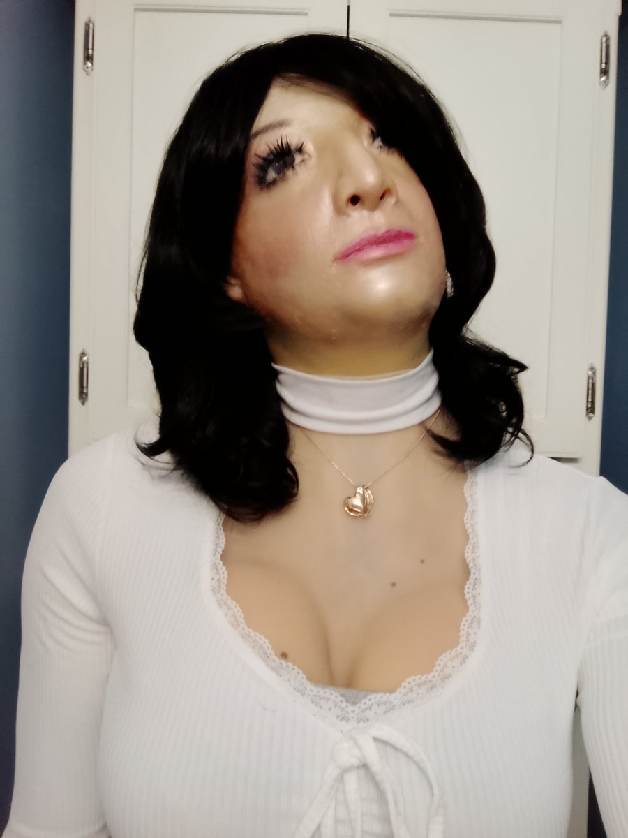 Renimasks tweet media