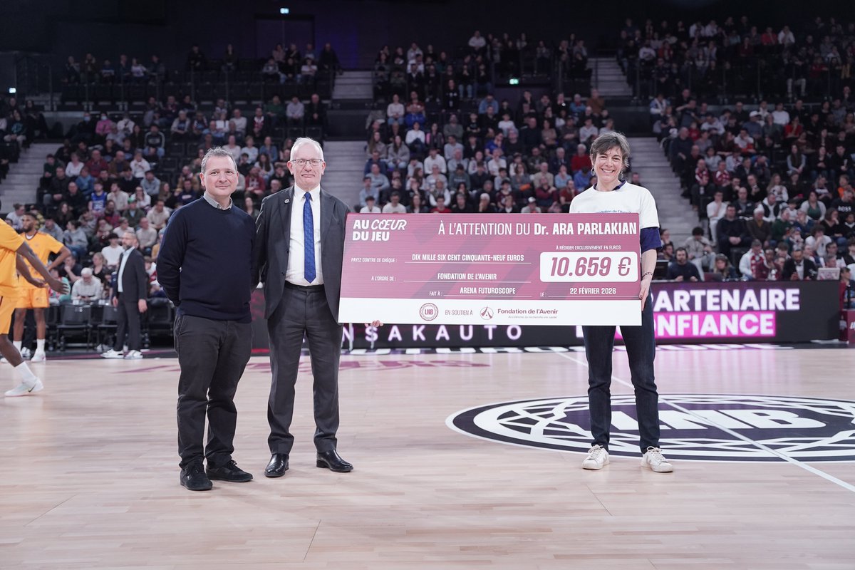 LNBofficiel's tweet photo. La @FondationAvenir &amp; la @LNBofficiel récolte 10 659€ durant la campagne au "Cœur du Jeu".

Depuis 19 ans, la Ligue soutient la Fondation en finançant des projets innovants portés par des chercheurs français.

📄➡️https://t.co/r3lTIynZ36 https://t.co/QM3iKmuPE9