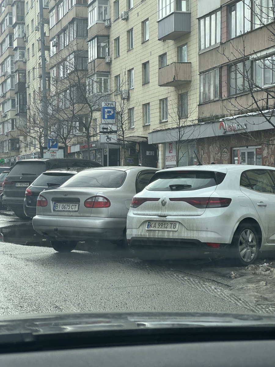 Зубожілий вагодрочер tweet media