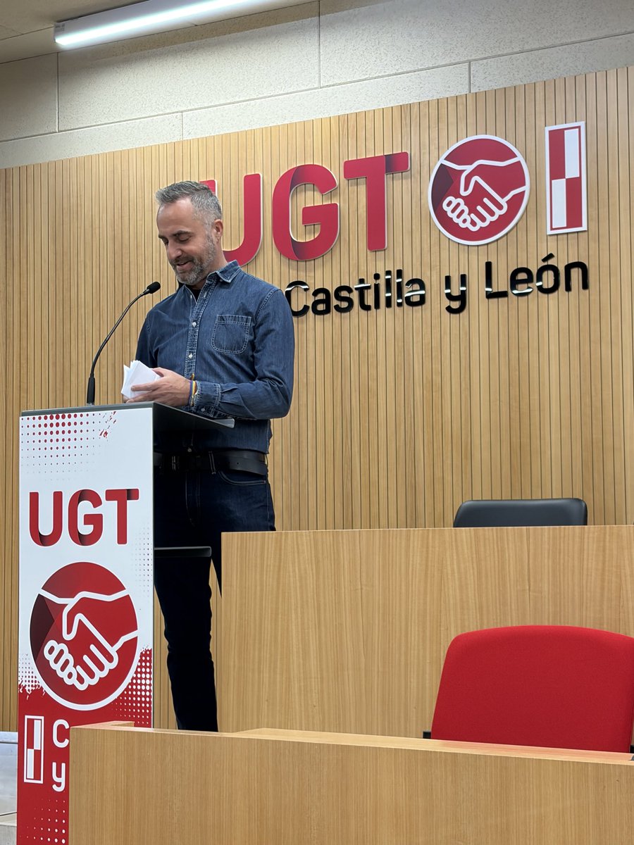 Interviene nuestro SG aportando datos y realidades en el ámbito de nuestra federación en CyL 

📊 53% de las personas trabajadoras son mujeres

📉Sufren mayor parcialidad 38% frente al 14% de los hombres

⏳Necesitaríamos entre 40 y 45 años para cerrar la brecha de género en CyL