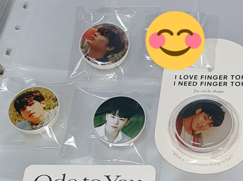 _loveyaS2's tweet photo. 세븐틴 헹가래 영통 팬싸 당첨자 특전 그립톡 양도 판매 미공포 포카
seventeen Henggarae fansign benefit ode to you MD sell svt poca 
오드투유 콘서트 MD 굿즈 오드콘 그립톡

ALL 5.0
일괄 5

우지 이지훈 전원우 김민규 준 문준휘 https://t.co/I5qXw1Mcc9