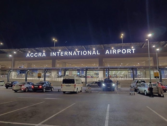 MasterPeeZ's tweet image. The name Kotoka was fun while it lasted. Good to know that it has now been renamed as Accra International Airport. #Accra #Ghana