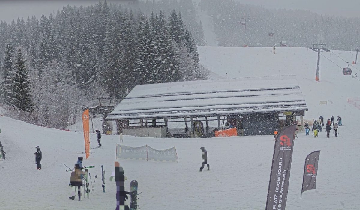 Roel van den Bekerom tweet media