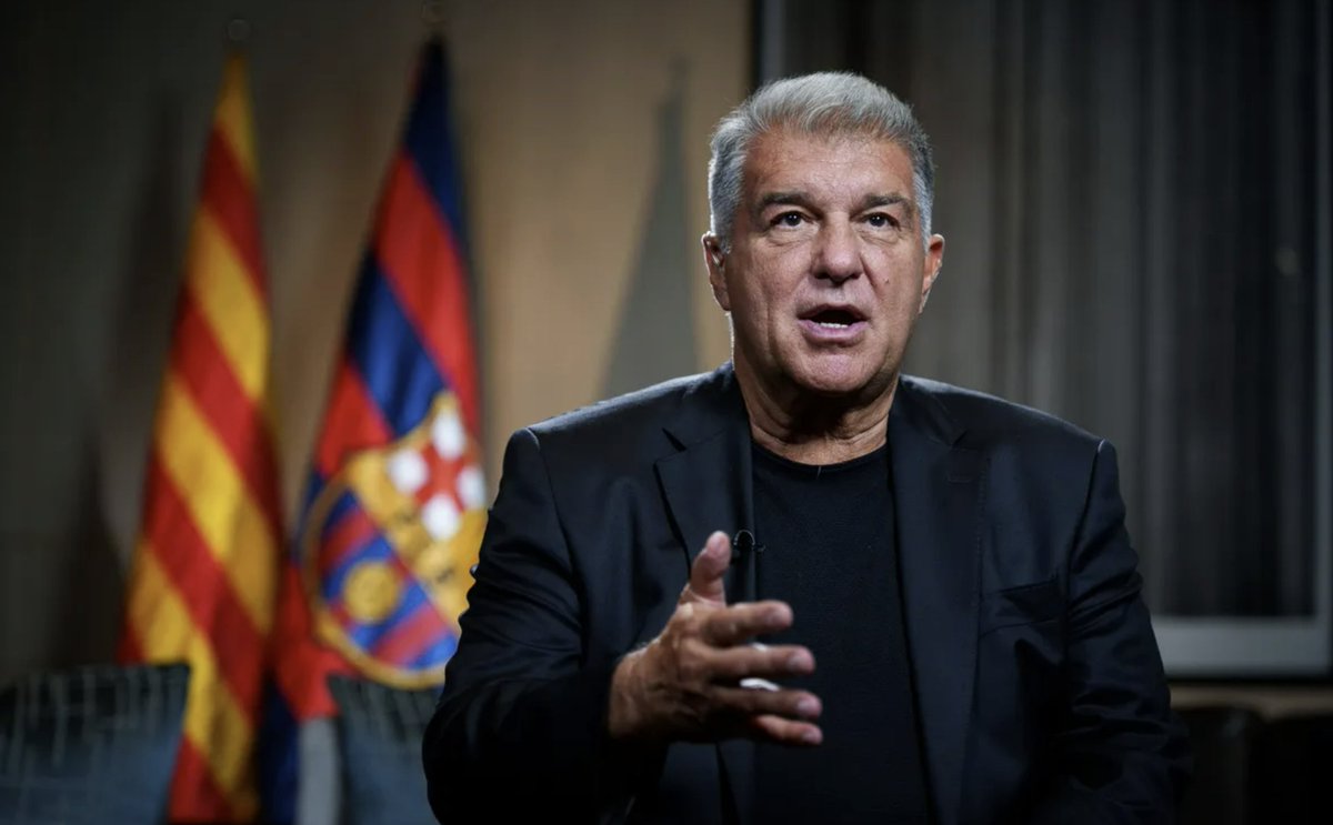 Joan Laporta i Estruch
12 anys presidint el Barça
20 Títols (6 Lligues, 4 Copes i 2 Champions)
Tres projectes guanyadors. TRES.
Gestionant les herències de Gaspart i Bartomeu.
Fent realitat el nou estadi.

I et volen convèncer que el club està en perill amb ell al capdavant. 🔽
