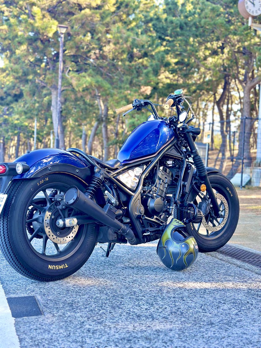 RIDERREBMAG's tweet photo. 後ろショット https://t.co/qbcyjsvzbA