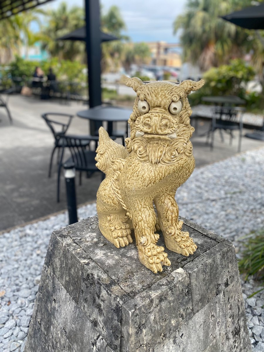 町中のいたるところにいます！ それがシーサー