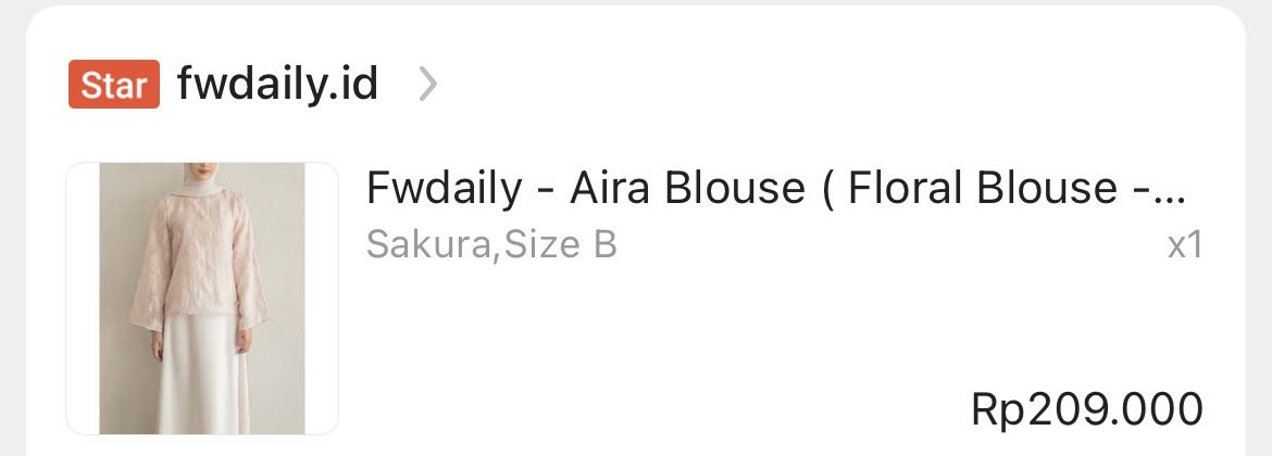 macalatte8's tweet photo. WTS Aira Blouse / Floral Blouse tren Lebaran 2026. Di tokonya udh habis loh ini.

Size B. Sesuai harga aku beli aja 209K. Bisa nego tipis.

Alasan dijual : kegedan ternyata di aku
Bisa CO Oren🍊
📍Dom Surabaya https://t.co/yox3KhJPlC