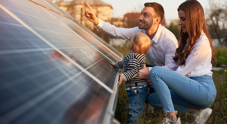 Mehr Transparenz für PV-Haushalte: co2online mit erstem Stromspiegel für PV dlvr.it/TR7PnR