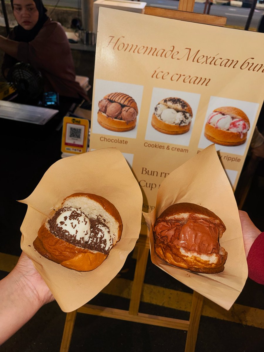 Diorang tak viral
Diorang cuma buat benda betul betul fresh.

Kalau nak rasa, datang.
Kalau tak, scroll je 😉￼