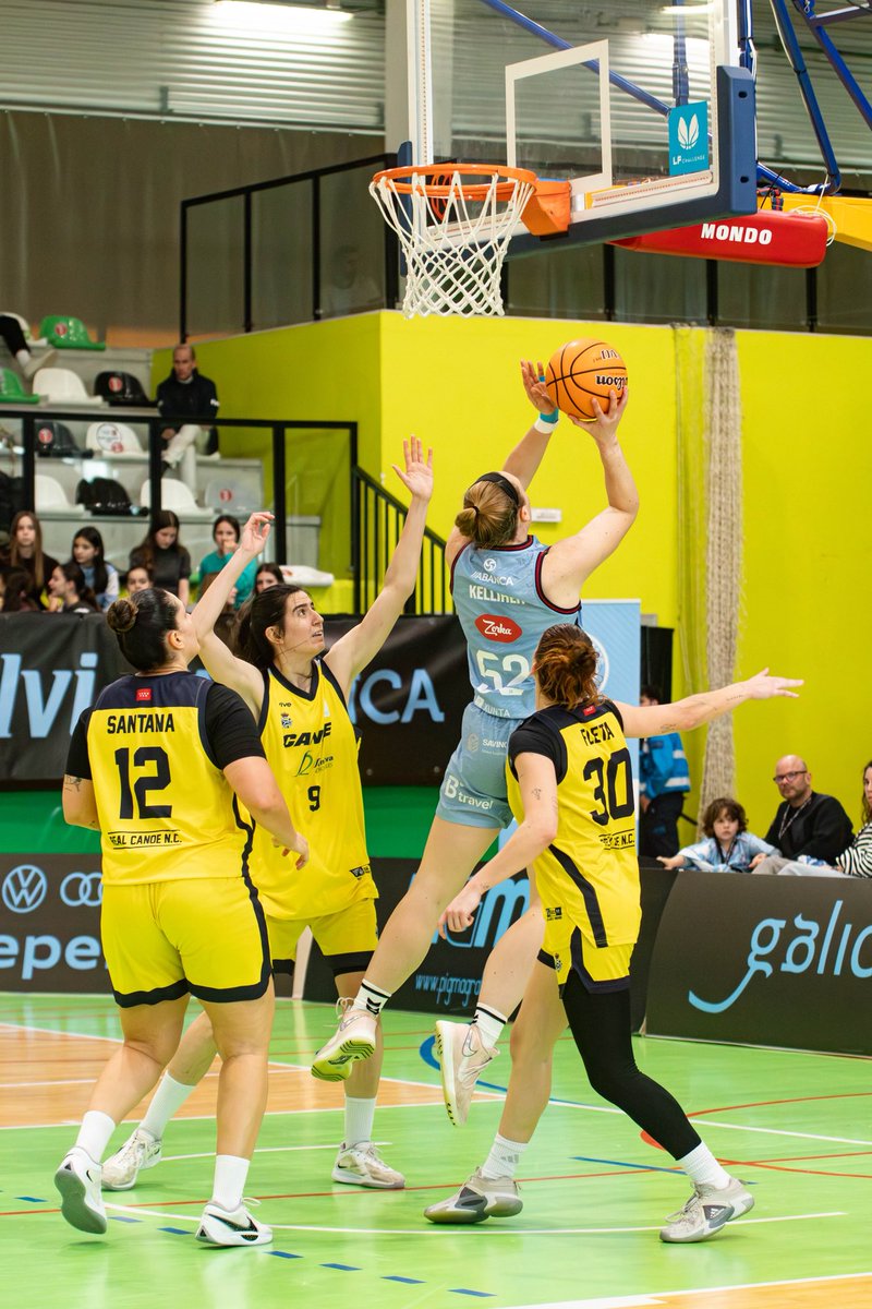 Celtabaloncesto's tweet photo. Fotogalería del #CeltaCanoe. 🔥
🆚 @realcanoe 

📸 @FredoCorleone_ https://t.co/M3CR2QWkhX