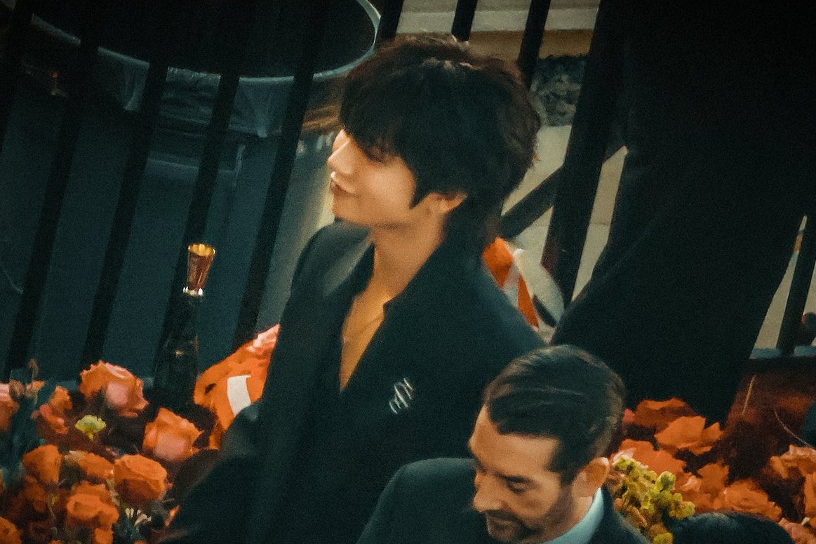 #yoonhong see the vision?!