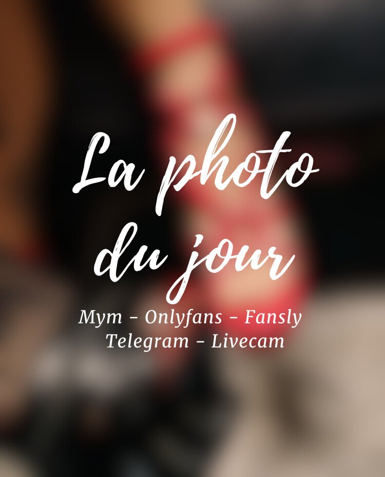 magdalenamedusa's tweet photo. Je crois que certains attendaient ce comeback… 👣
Photo du jour… floutée ici.
La version claire est réservée aux plus fidèles 😈
#FootLovers #FeetPic #Tease #OnlyFans #OFFrance #VIPContent #UnlockMe #LienEnBio
https://t.co/YM2SbvfeL7 https://t.co/hRupk9NjMM