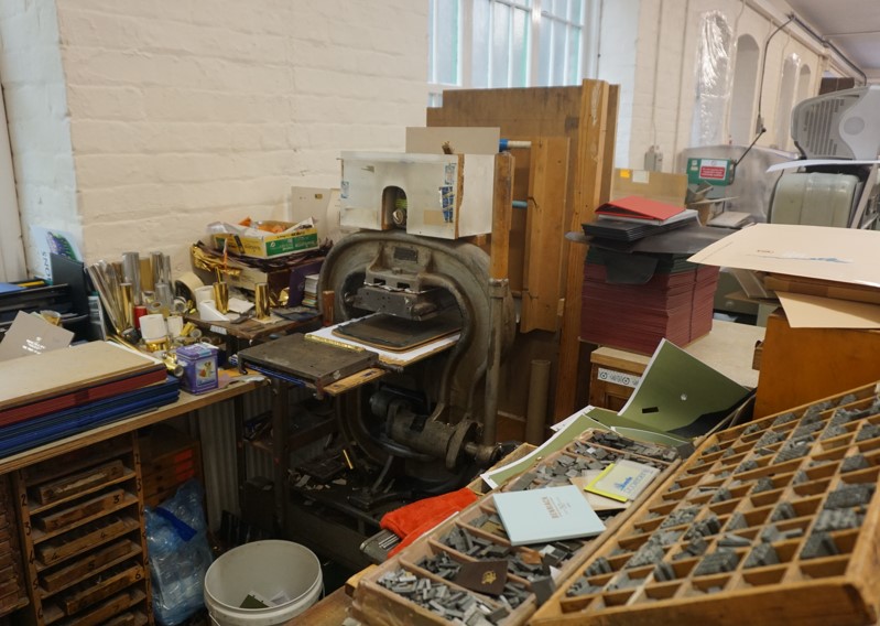 Our leather books are made by hand in Edinburgh

Support craftsmen, buy OSP