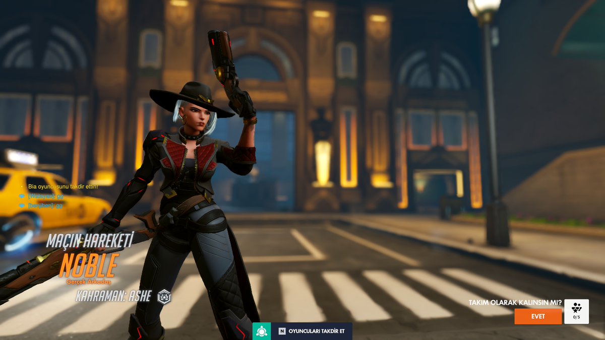 8 Gündür uyumadan :S sadece Overwatch oynuyorum. Agalar ile fenasal sarıo.. Yeni Halo Multiplayer'ı çıkana kadar bu oyunu sömürcem. Kaybettikçe daha kudurduğum ve hırslandığım başka FPS oynamadım. Birde Domina ve Jetpack Cat kullanan herkesin götünü s2m.