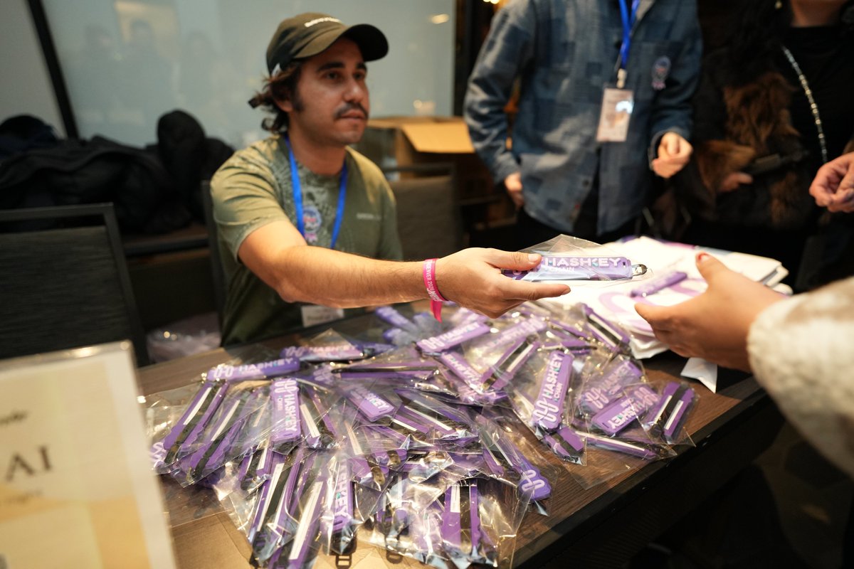 HashKey Chain tweet media