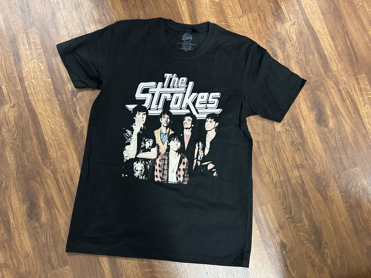 サマソニもあるし！！THE STROKESのこのど定番ロゴTシャツを再入荷
