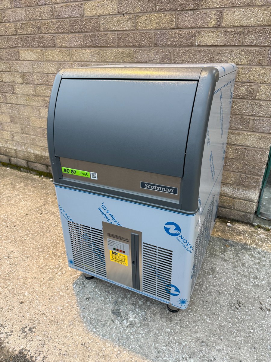 barandcatering's tweet image. This #compact, high performance unit is perfect for #bars, #cafés, #restaurants and #hospitality venues that need a reliable supply of quality ice. The #Scotsman #AC87 delivers consistent, crystal-clear #gourmetice while being energy efficient and easy to maintain.
